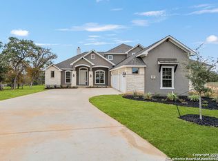 997 Sweet Rose, Castroville, TX 78009