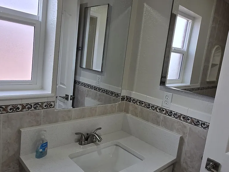 11188 Shoreline Dr — Photo 21
