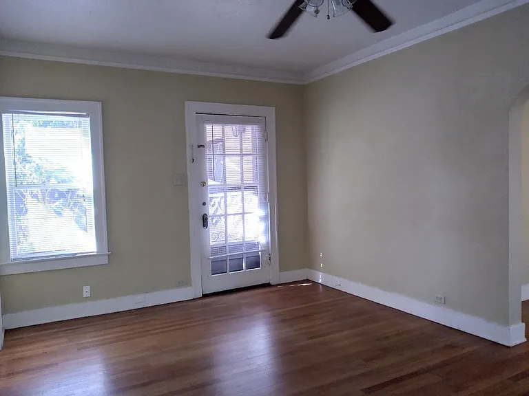 127 W Craig Pl — Photo 6
