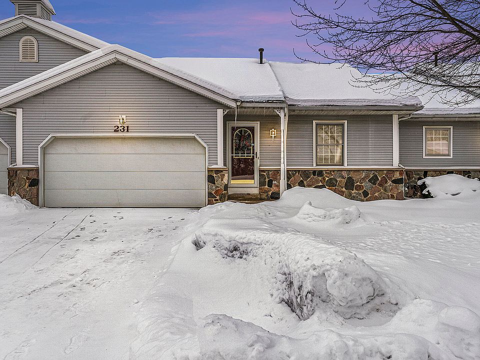 1st image of 231 Carrington Pl