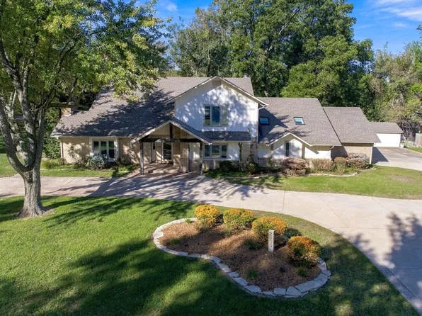 2305 N Squirrel Run, Arkansas City, KS 67005