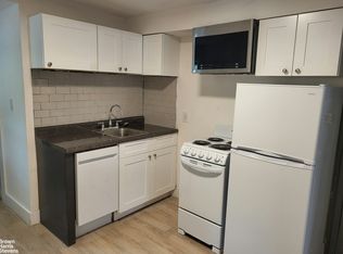 630 E 9th St #BE, New York, NY 10009