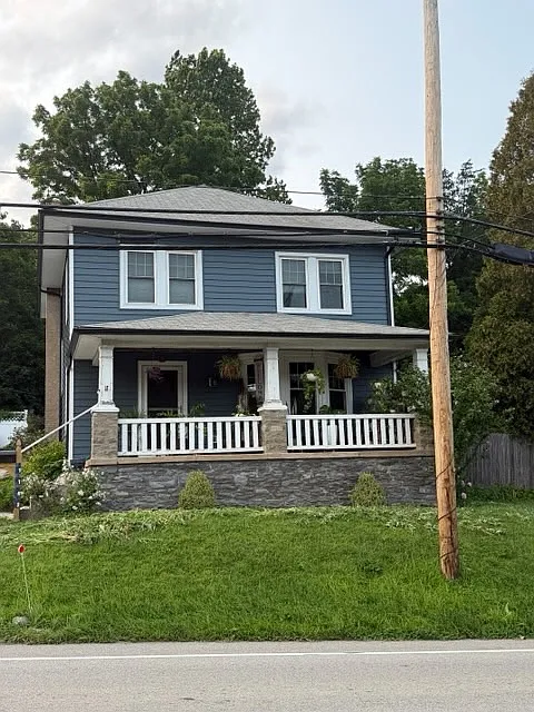 1142 E Matsonford Rd