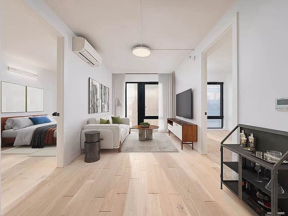 1st image of 60 W 125th St APT 709