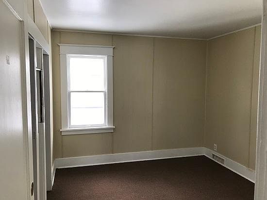 5th image of 1352 Whitney Ave
