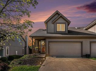 6325 NW 82nd Ct, Kansas City, MO 64151