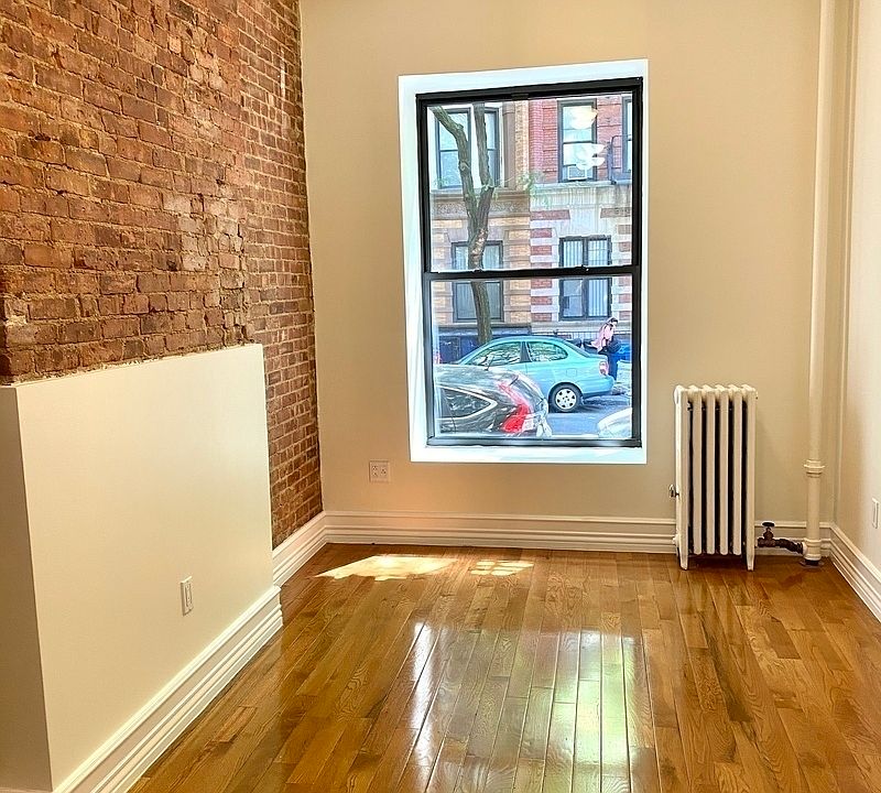 1st image of 209 W 80th St APT 1C