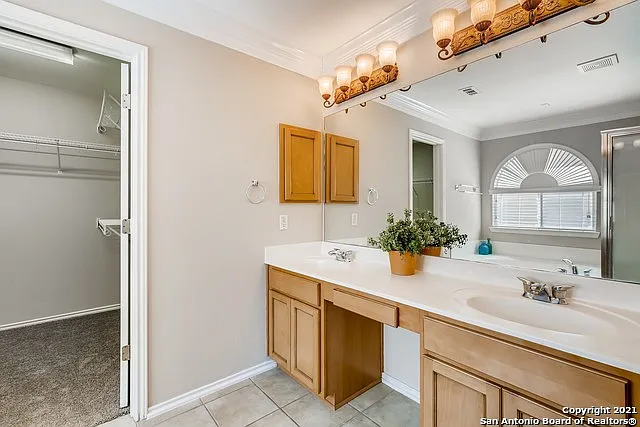 6146 Kenedy Leaf — Photo 10