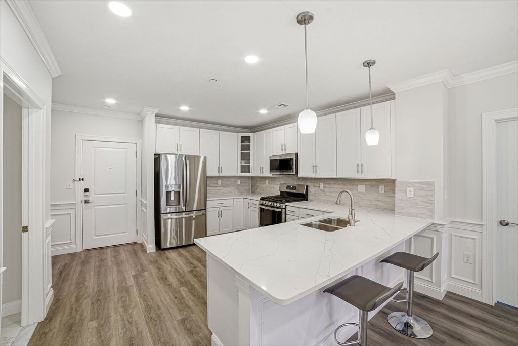 320 Middlesex Ave #D208, Medford, MA - View 4