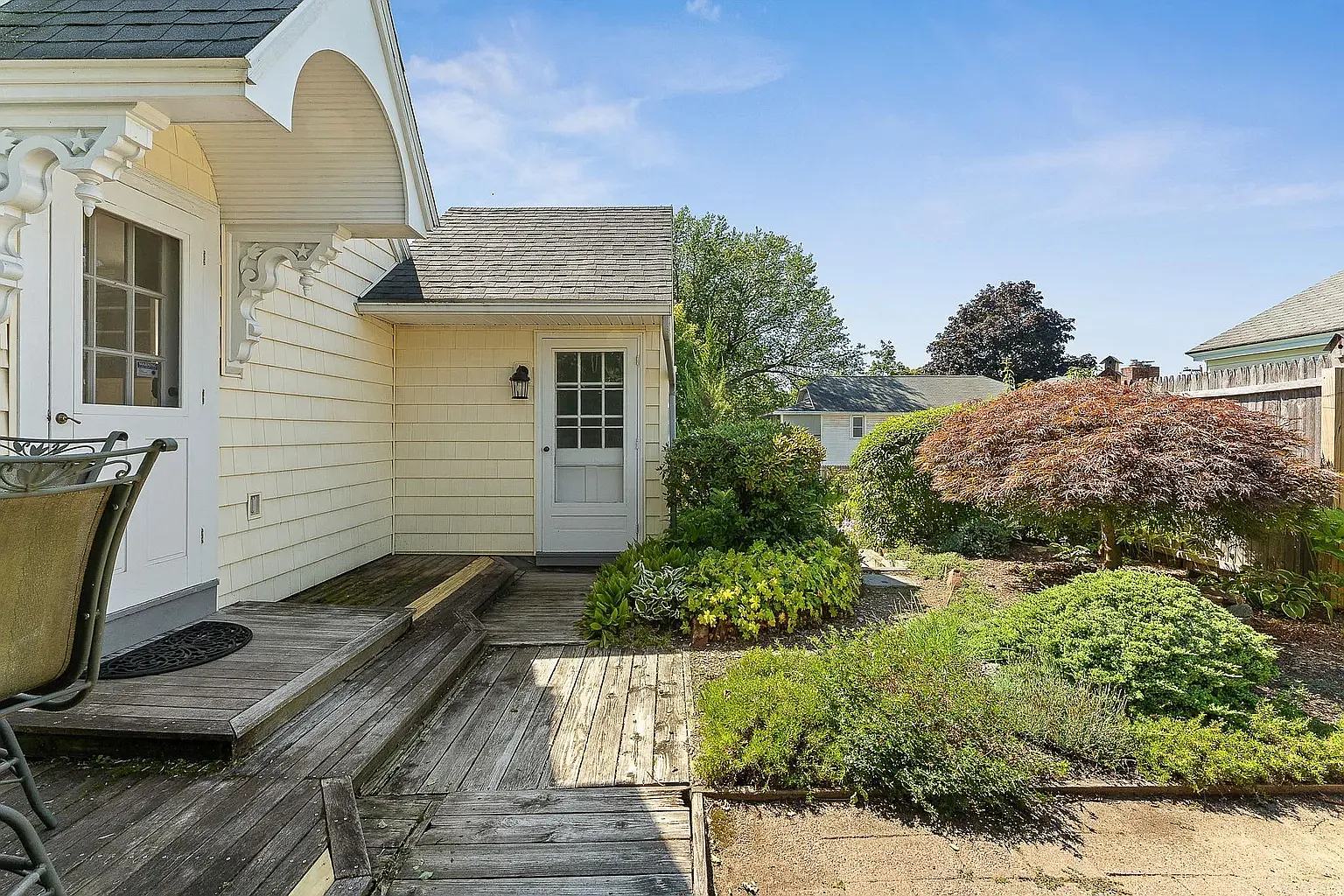 Appletree Ct, South Burlington — Photo 1