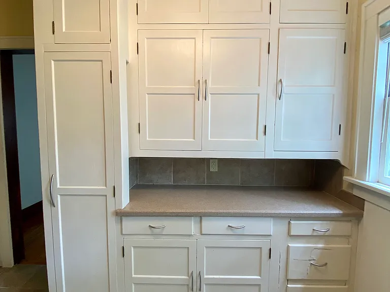 837 Forest Ave — Photo 12