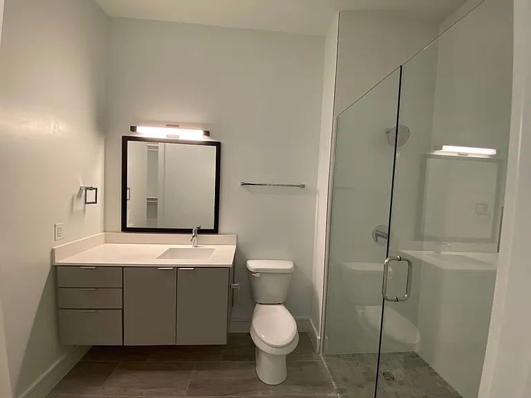1125 10th Ave N #508 — Photo 13