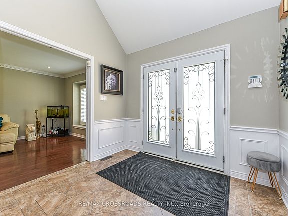 3rd image of 1171 Fairmeadow Trl