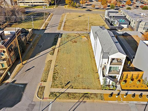 3rd image of 531 NW 7th St Lot 15 & 16