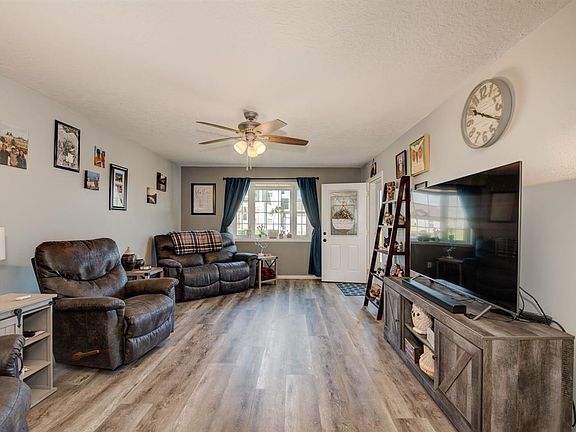 5th image of 2112 M Ave #2