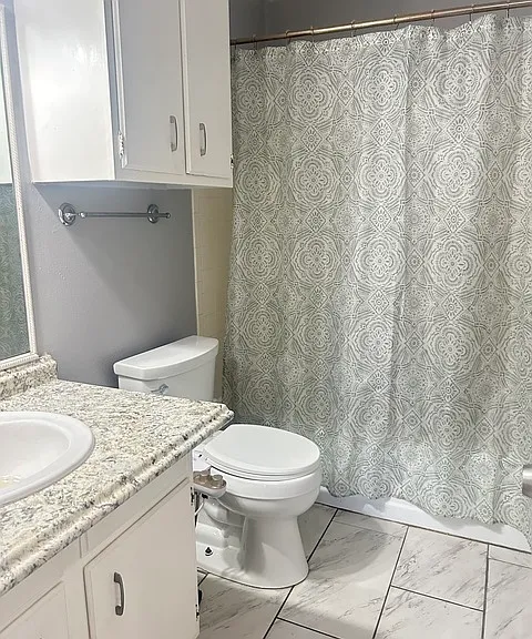 1051 Country Club Dr #28-28-G — Photo 14
