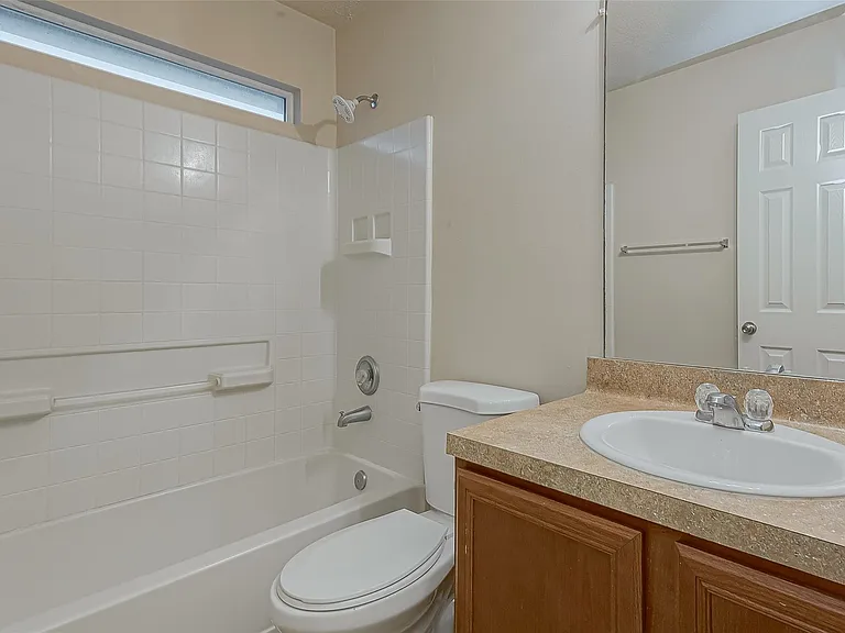 6352 Austinville Dr — Photo 23