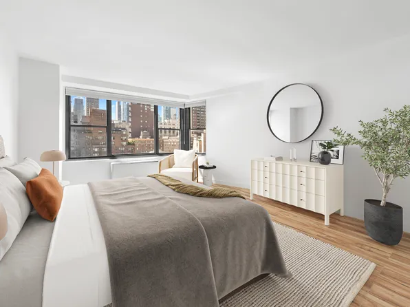 35 East 38th Street image 3 of 9