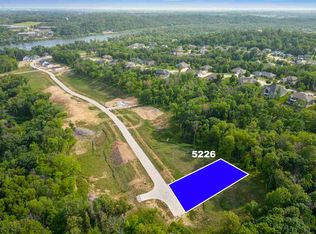 5226 Seminole Valley Trl NE, Cedar Rapids, IA 52411
