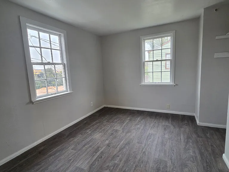 1411 NW Carden Ave #1411 — Photo 6