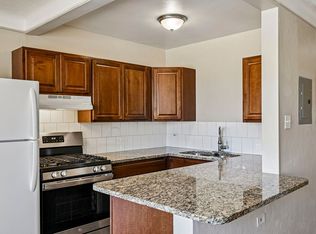 1531 Leyden St APT 203, Denver, CO 80220