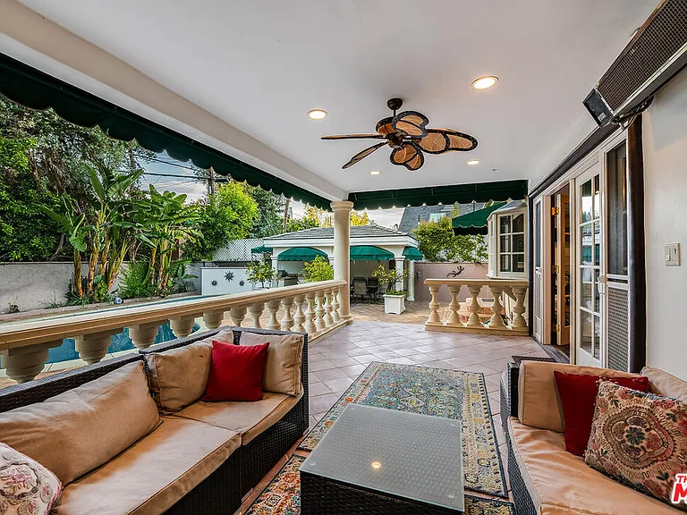 4063 Benedict Canyon Dr — Photo 23