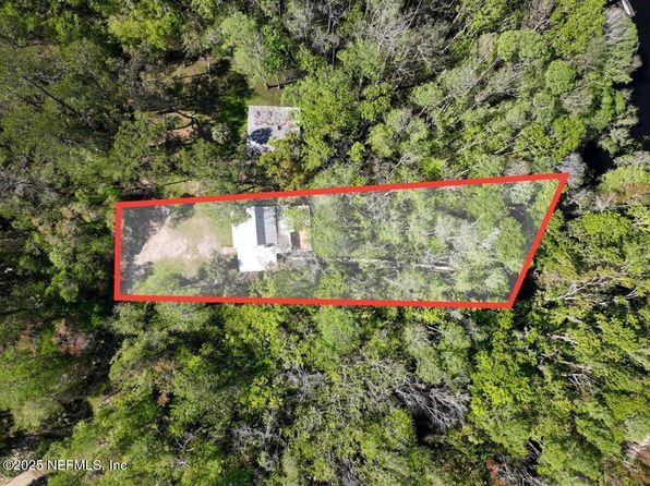 15611 NW 42 PLACE, Chiefland, FL 32626