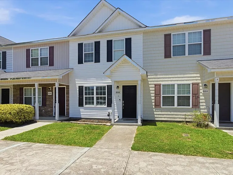 8006 Banister Loop — Photo 4