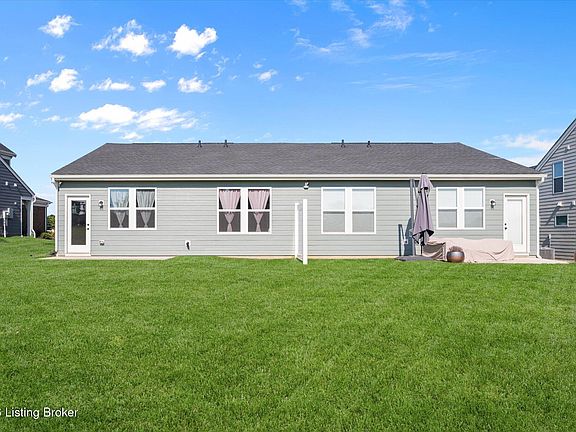 3rd image of 144 Switchgrass Ln