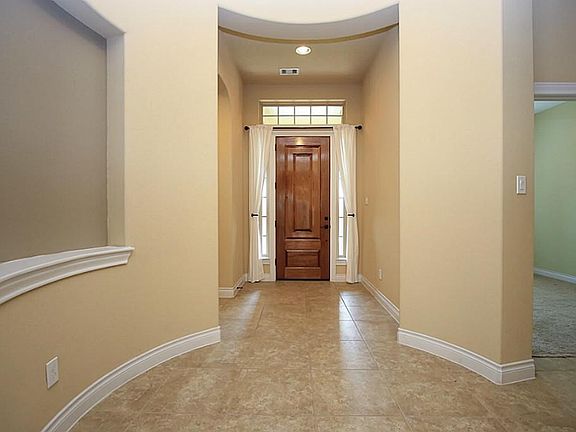 You will LOVE this floor plan, the attention to detail throughout the home, and all the decorating possibilities that it has!   Get those ideas brewing!