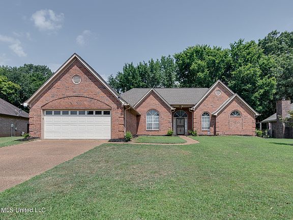 2nd image of 6771 Oak Forest Dr