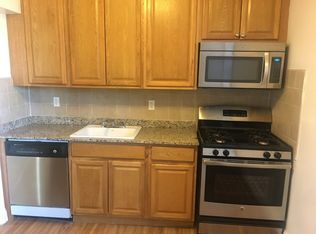 1552 E 14th St APT 2B, Brooklyn, NY 11230