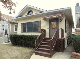 5347 W Waveland Ave, Chicago, IL 60641