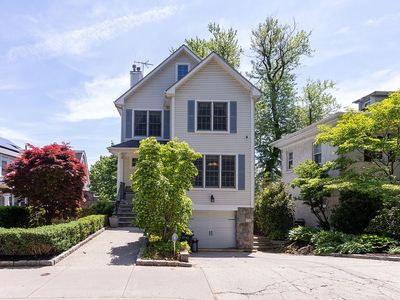 2740 Netherland Ave, Bronx, NY, 10463