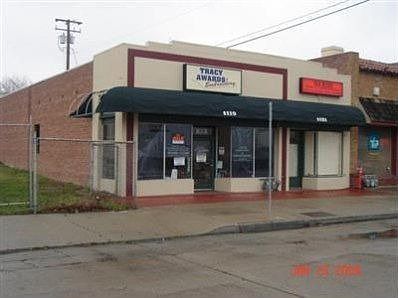 2nd image of 1119 Adam St