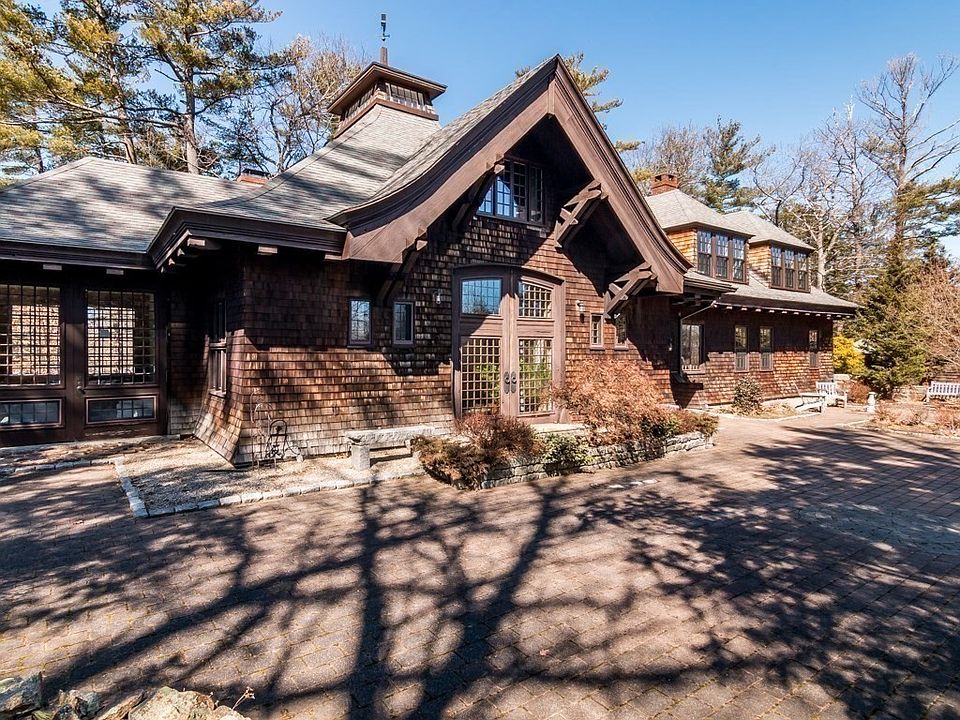 32 Everett St, Beverly, MA 01915 Zillow