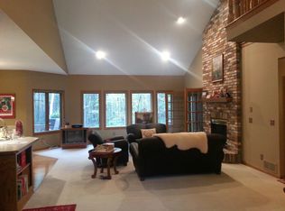 8048 257th St, Chisago City, MN 55013
