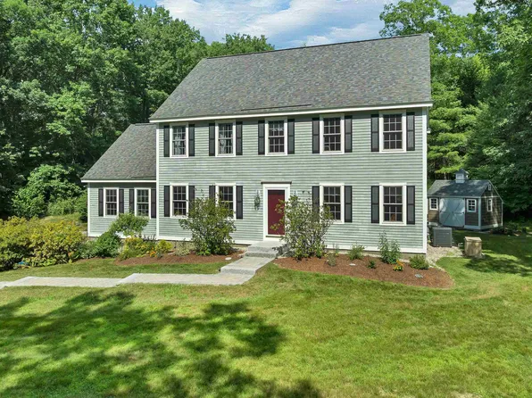 52 Riverdale Road, New Boston, NH 03070