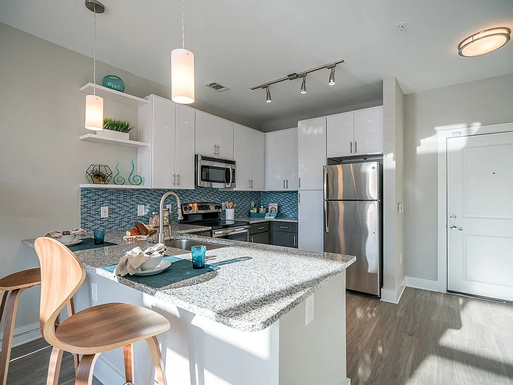 Link Apartments Glenwood South — Photo 3