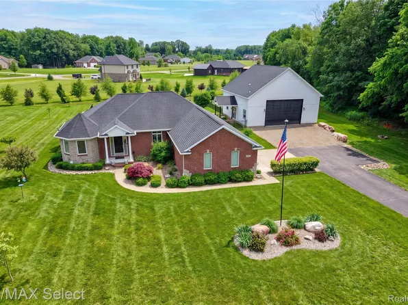 300 Regional Way, Imlay City, MI 48444