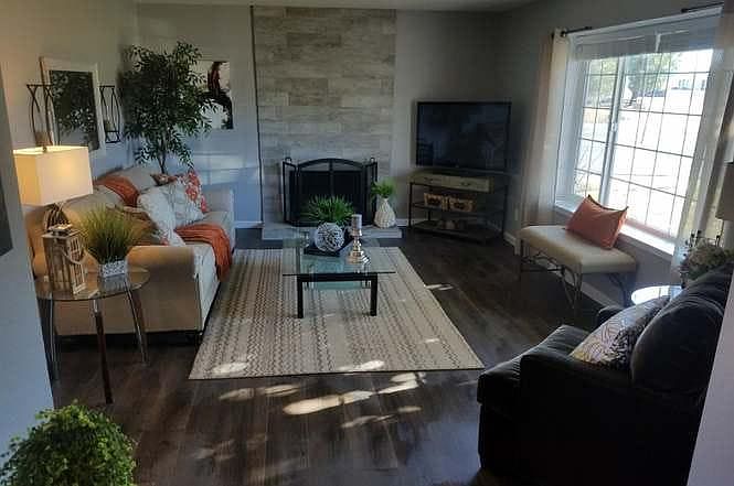 Beautiful living area 1