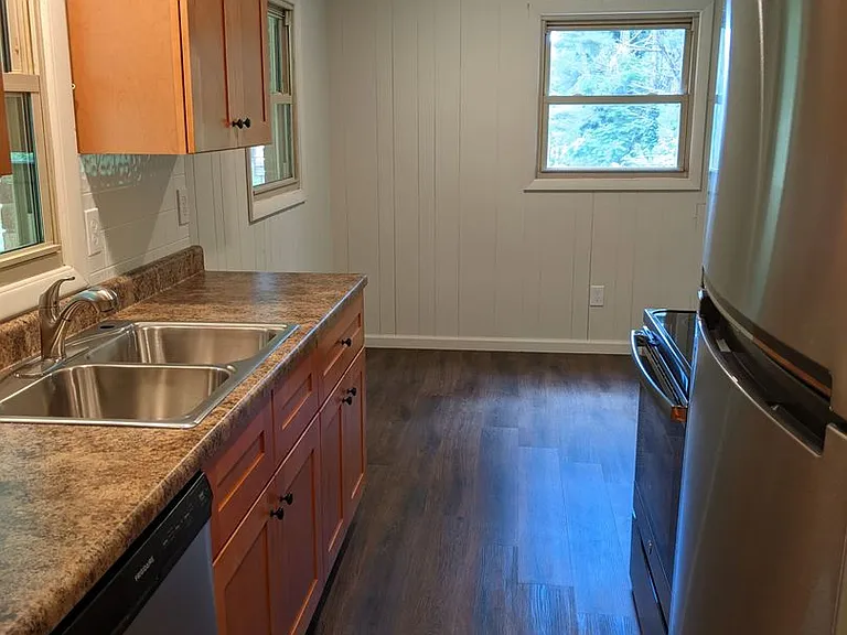 554 Love Hollow Rd — Photo 18