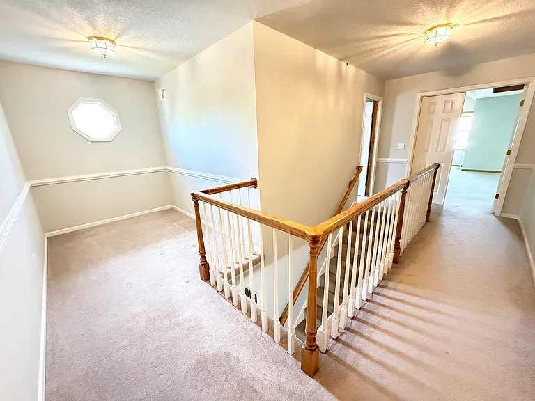 8257 N Woodland Ave — Photo 18