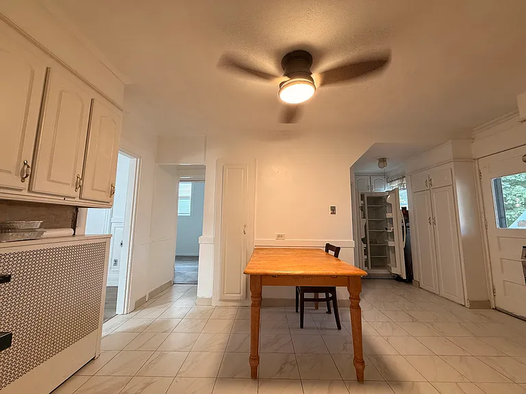 7 Linden Pl #1 — Photo 7