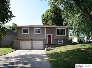 14073 Monroe Cir, Omaha, NE 68137