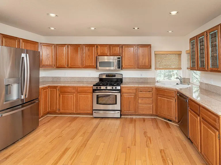 2341 NW Great Pl — Photo 5
