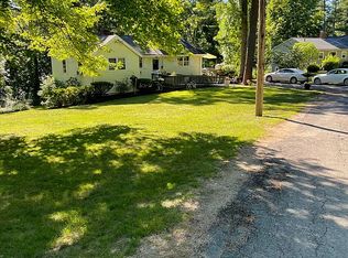 20 Cedarcrest Rd, Holbrook, MA 02343