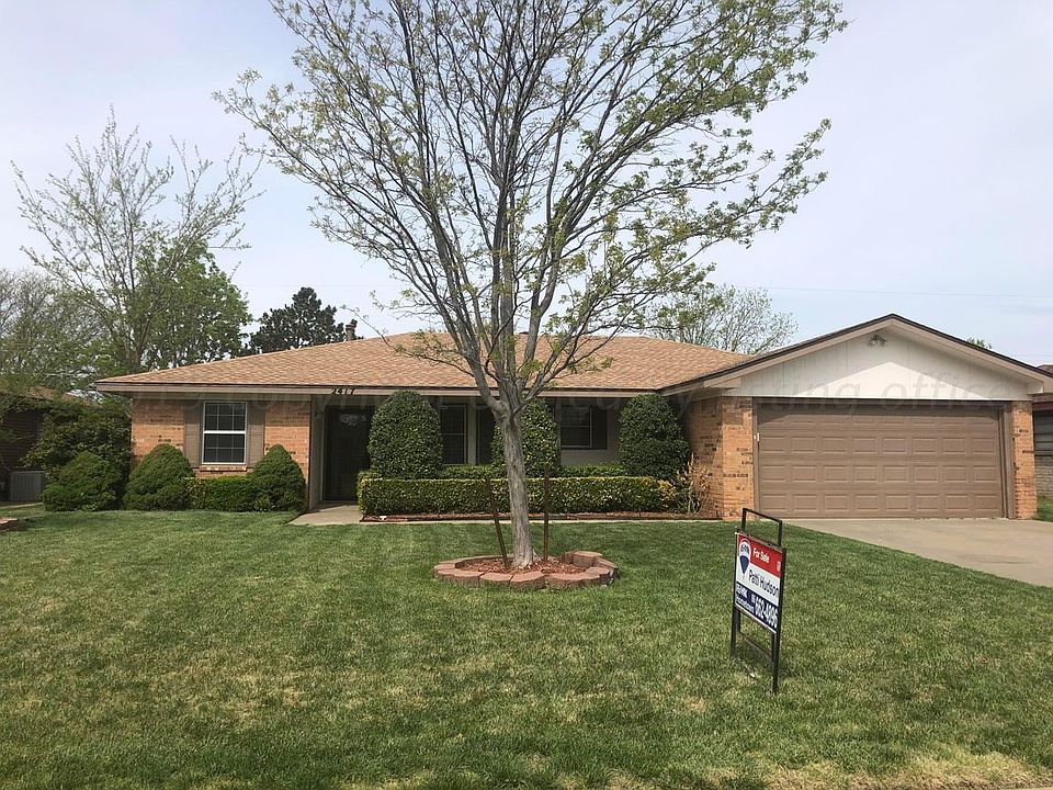 1st image of 2417 Cherokee Dr