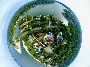 1410 Kimberly Ln, Southold, NY 11971