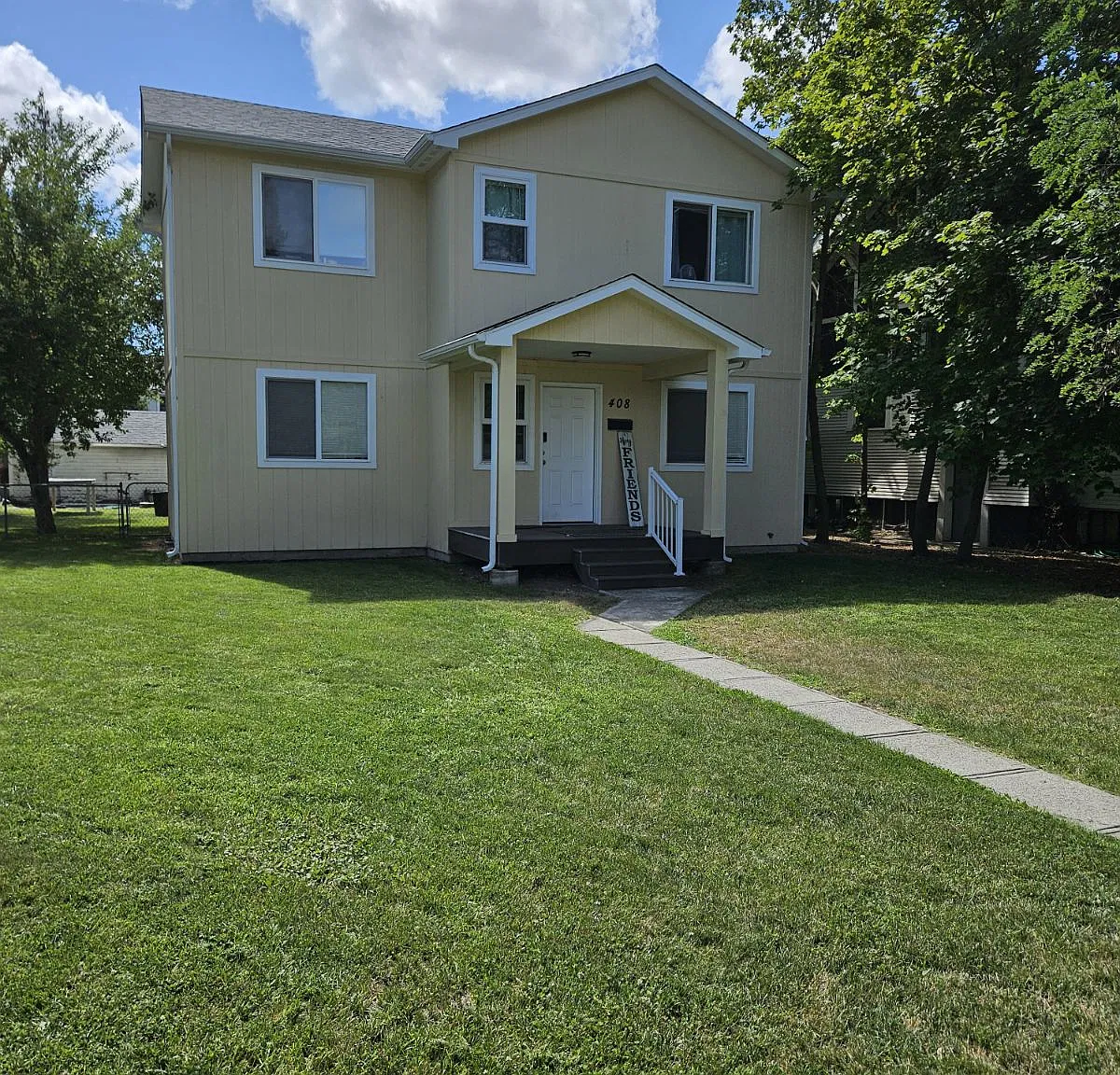 7 bed, 2533 sqft, $4,550 — Photo 2